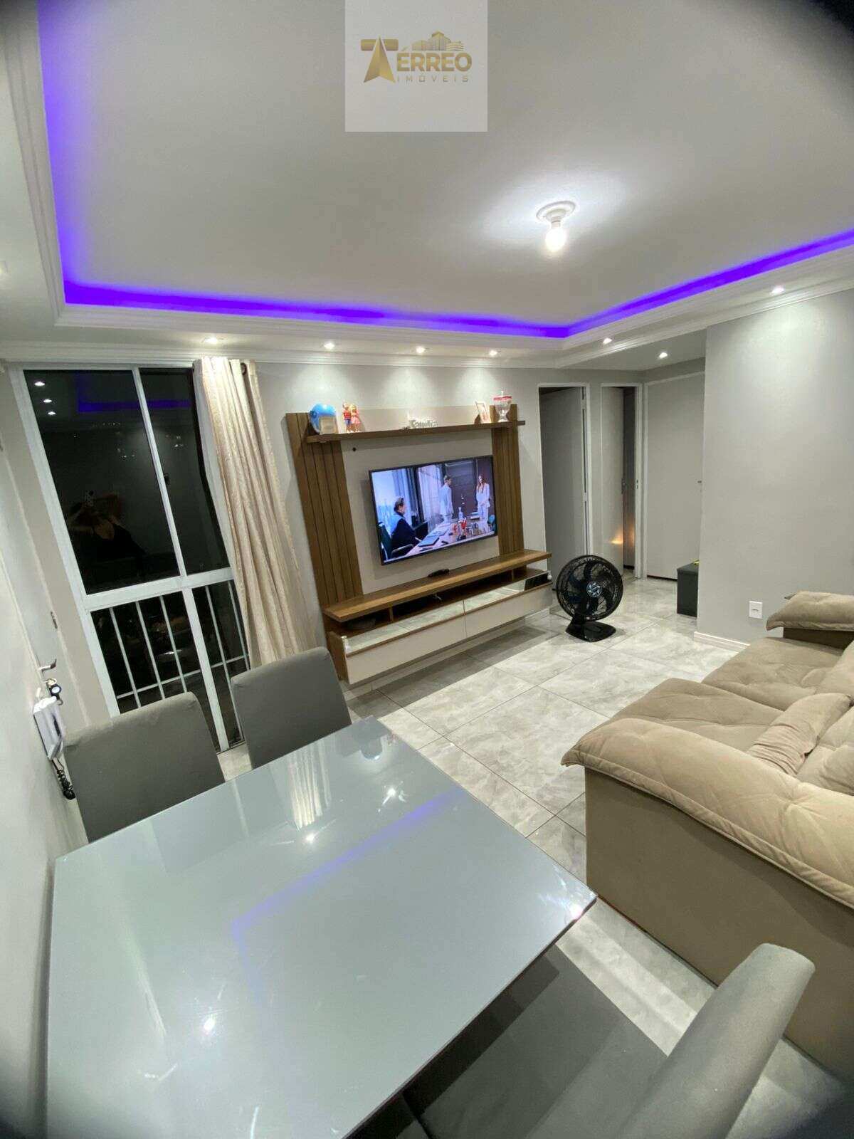 Apartamento à venda em Rio de Janeiro, Campo Grande, com 2 quartos, 44m² - Térreo Consultoria Imobiliária