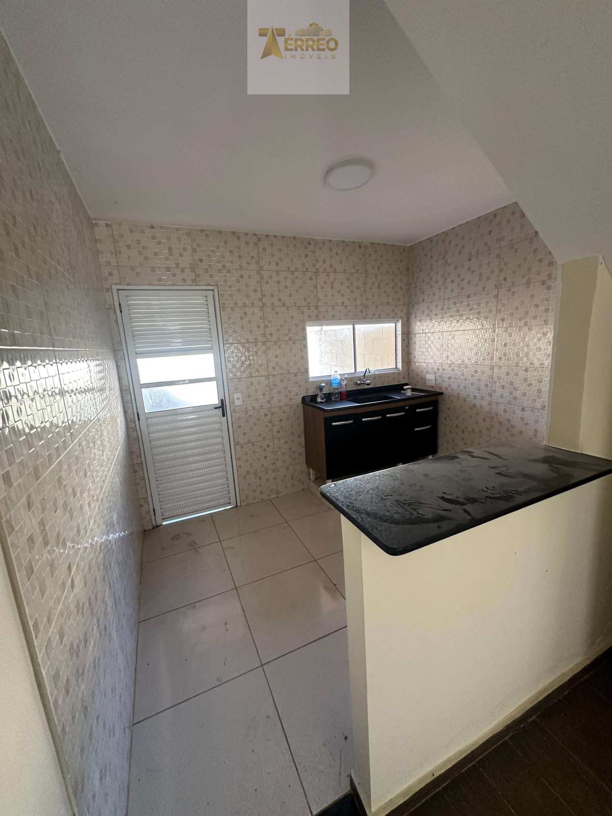 Apartamento Garden à venda em Rio de Janeiro, Guaratiba, com 2 quartos, 70m²