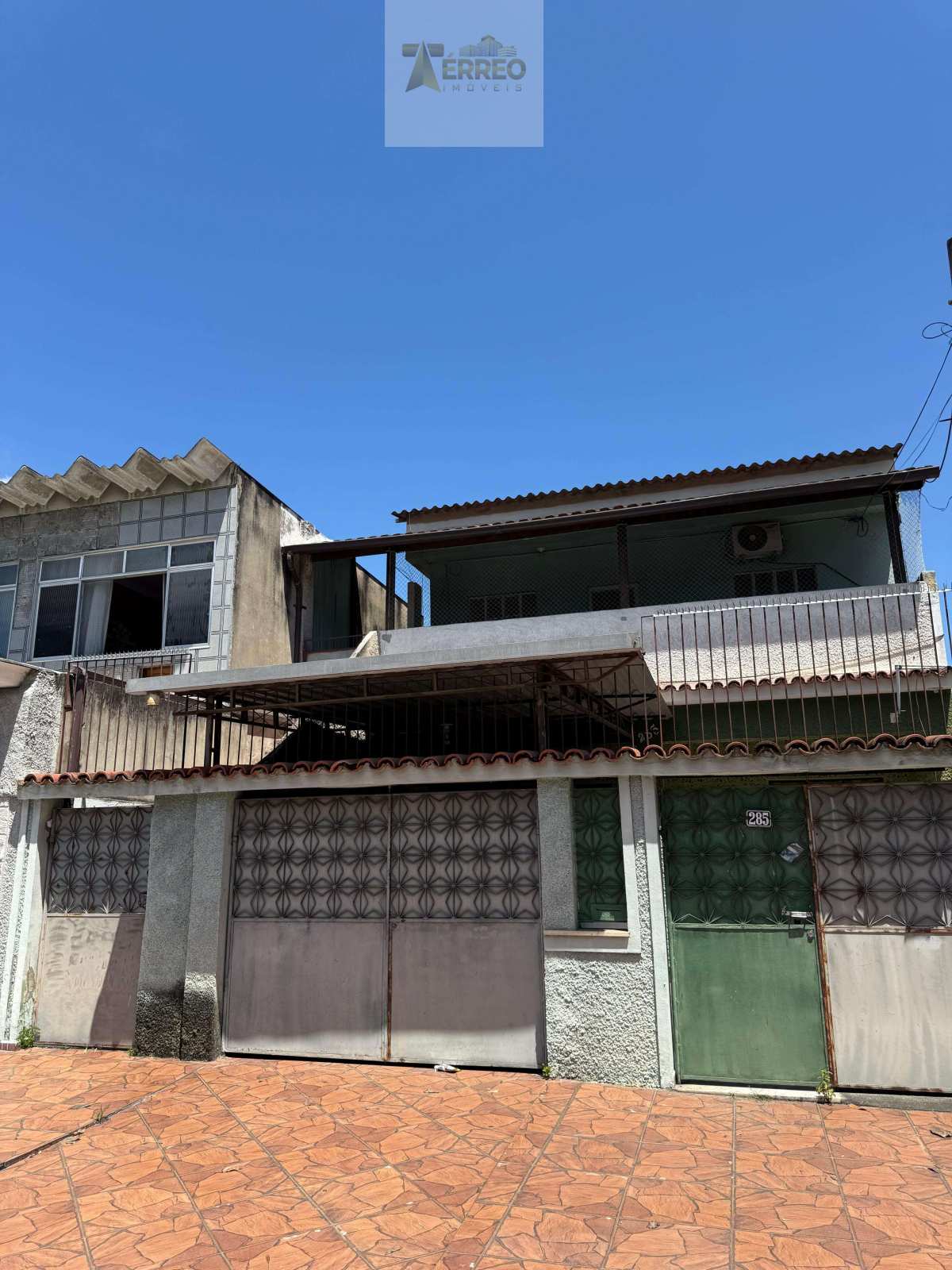 Sobrado para alugar em Rio de Janeiro, Campo Grande, com 2 quartos, 80m² - Térreo Consultoria Imobiliária